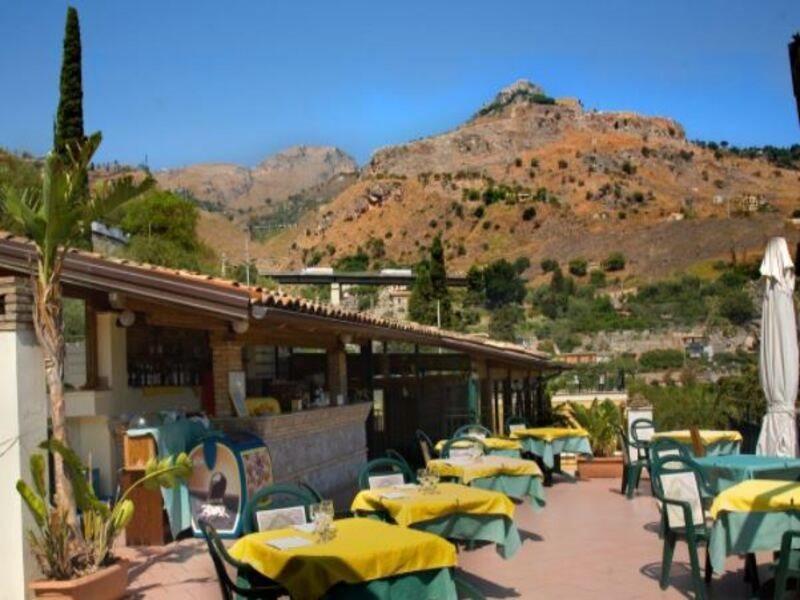 Hotel Baia Delle Sirene Таормина Екстериор снимка