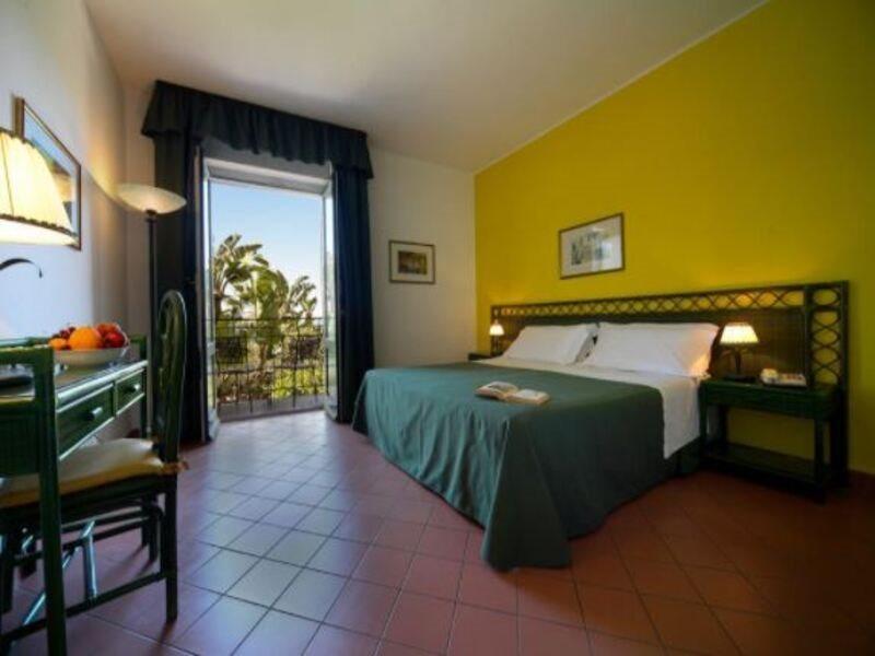 Hotel Baia Delle Sirene Таормина Екстериор снимка