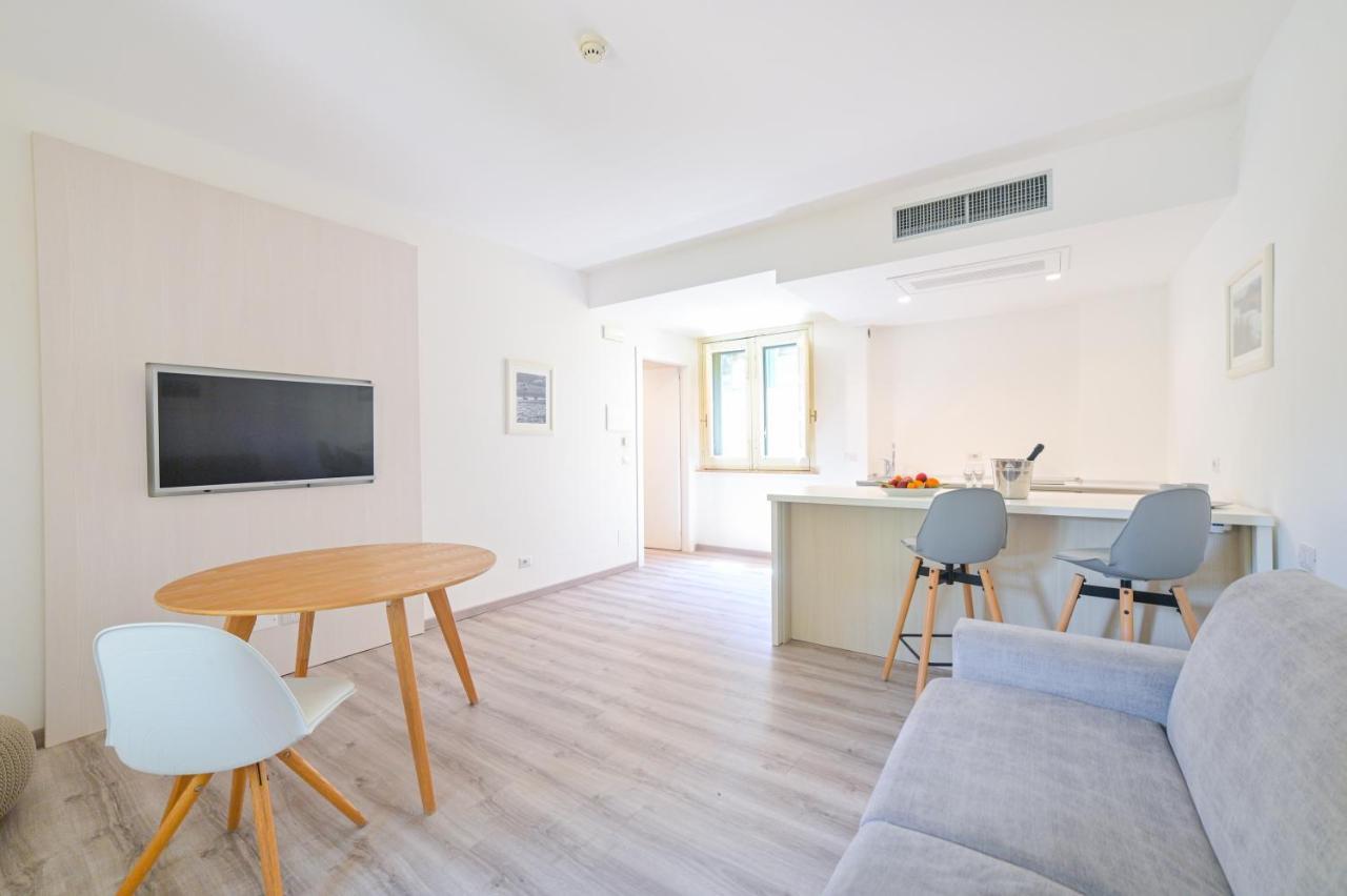 Hotel Baia Delle Sirene Таормина Екстериор снимка