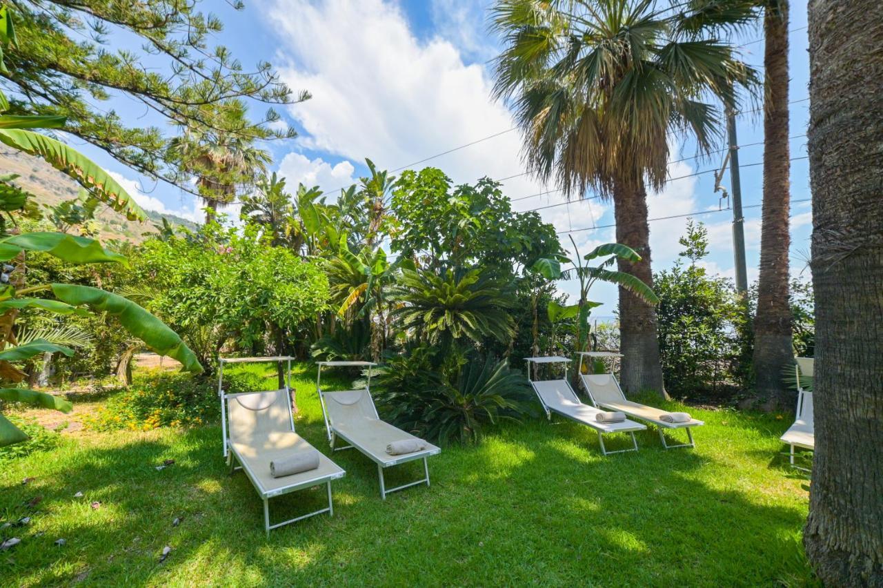 Hotel Baia Delle Sirene Таормина Екстериор снимка